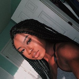 Meet your Posher, Mabinty